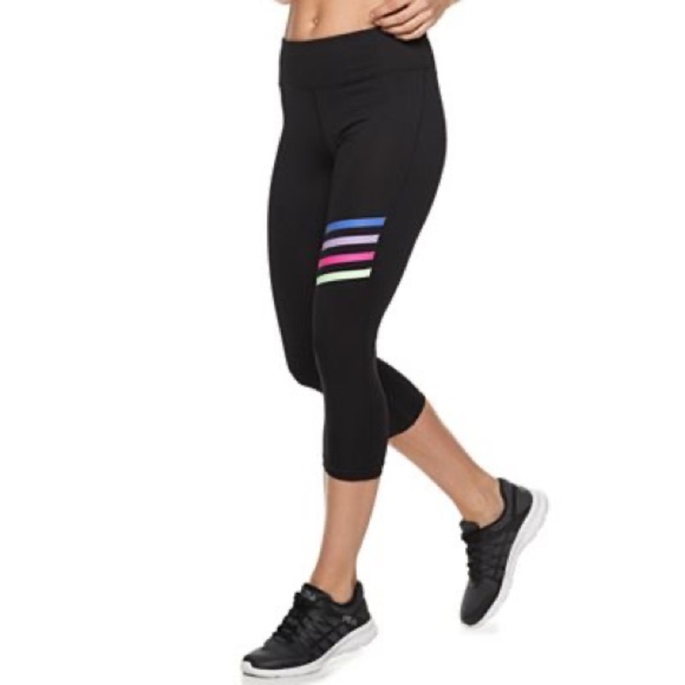 FILA SPORT Colorful Stripes Midrise Capri Leggings